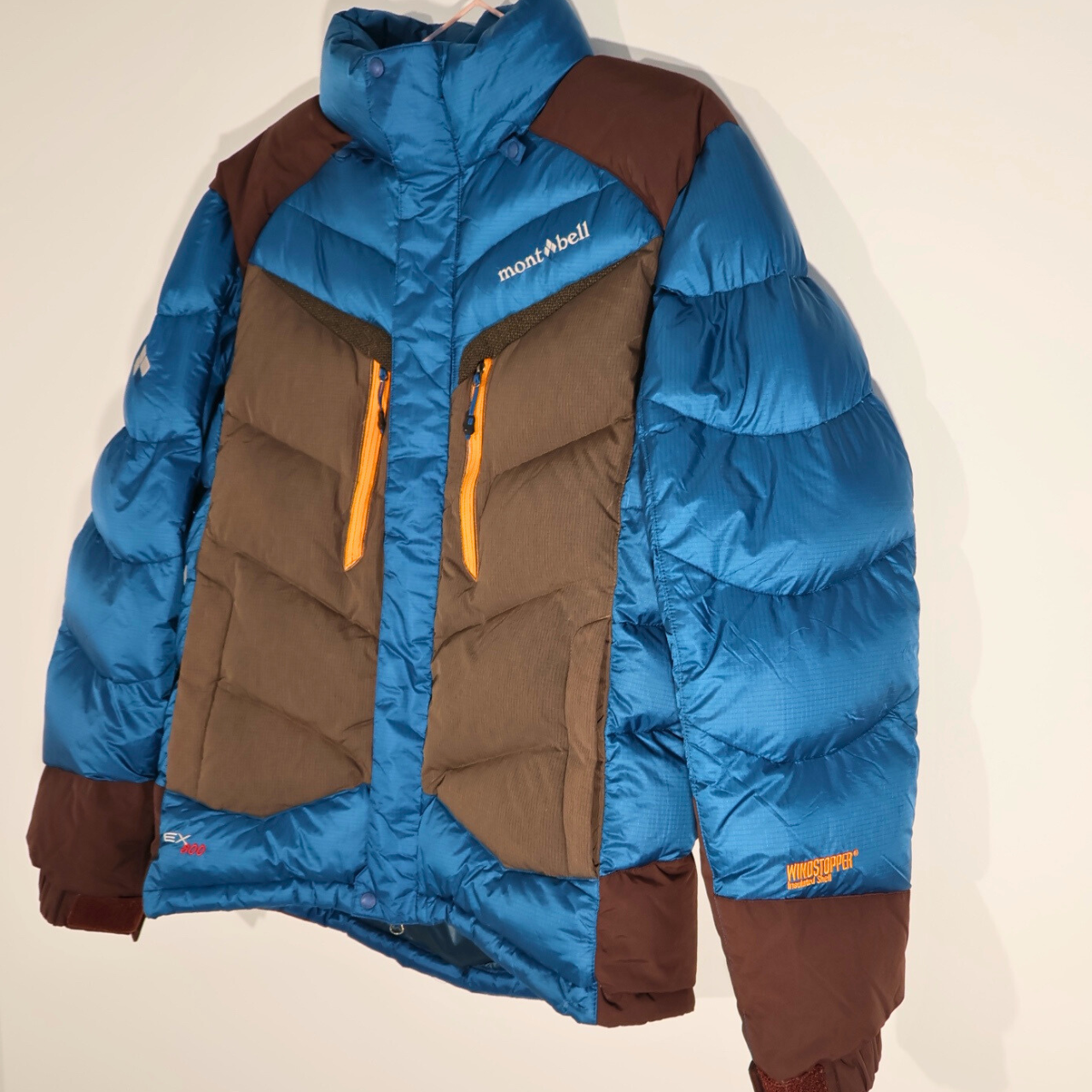 Men’s Blue & Brown MontBell puffer Coat (L)