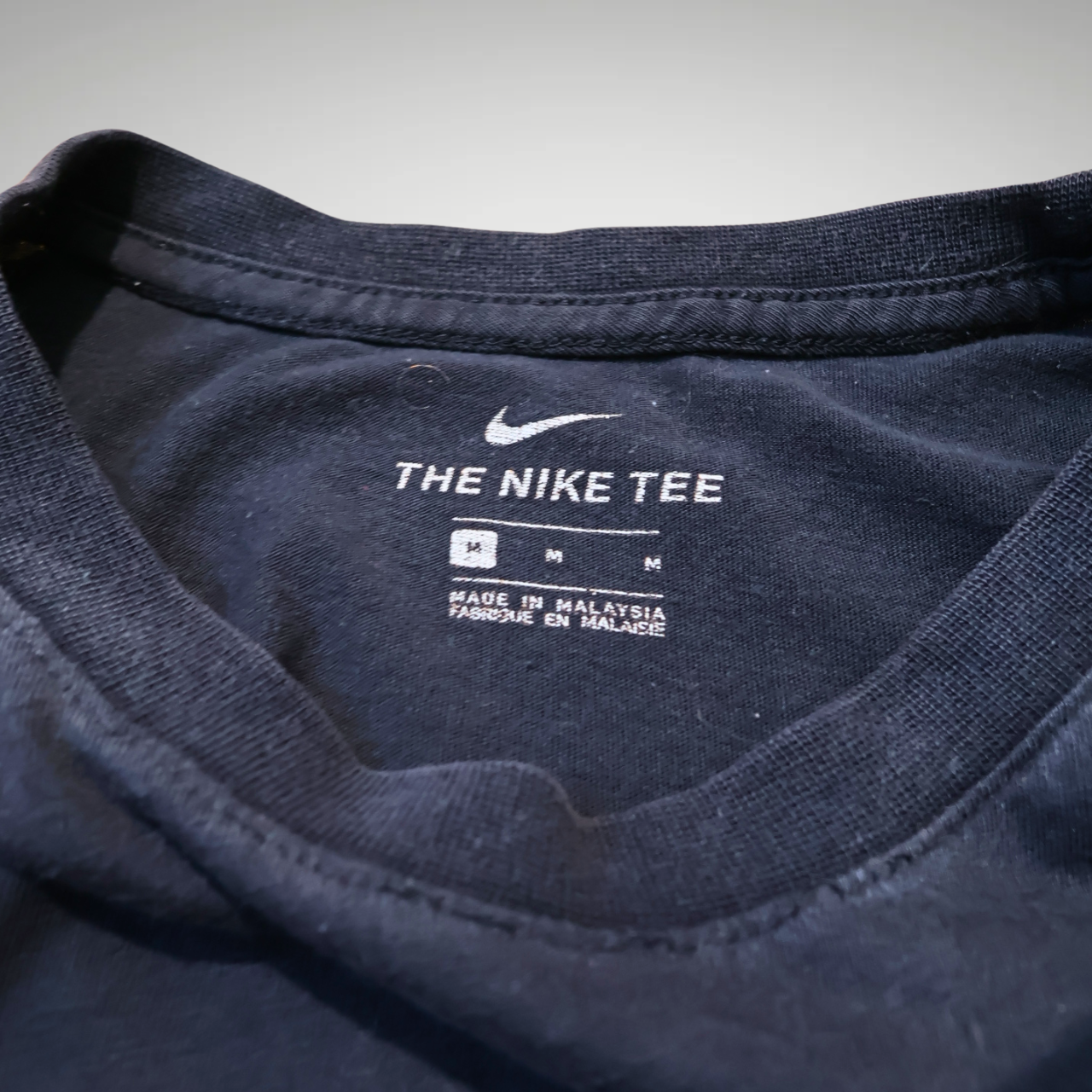Men’s Plain Black Nike T-shirt (M)