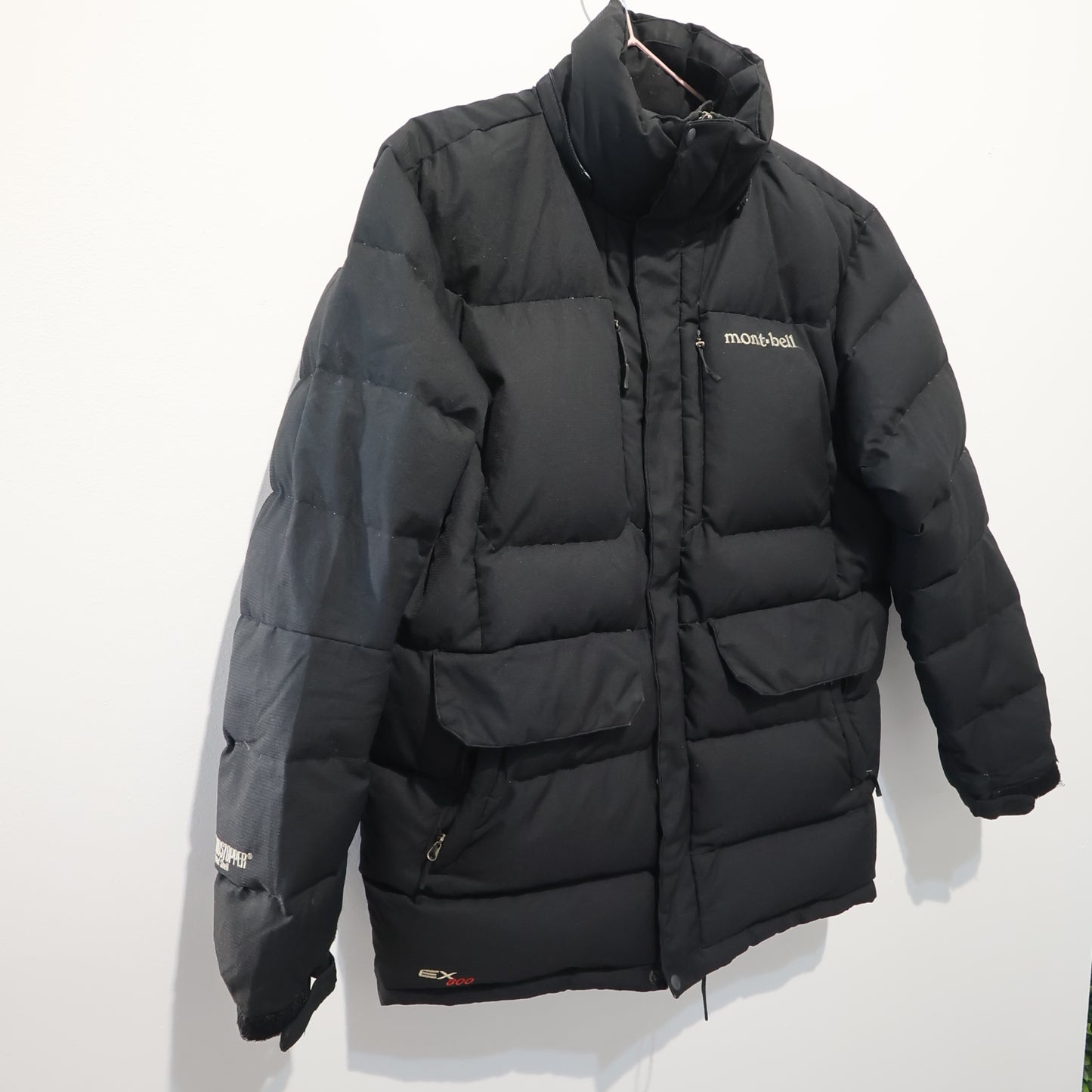 Men’s Black MontBell puffer coat (M)